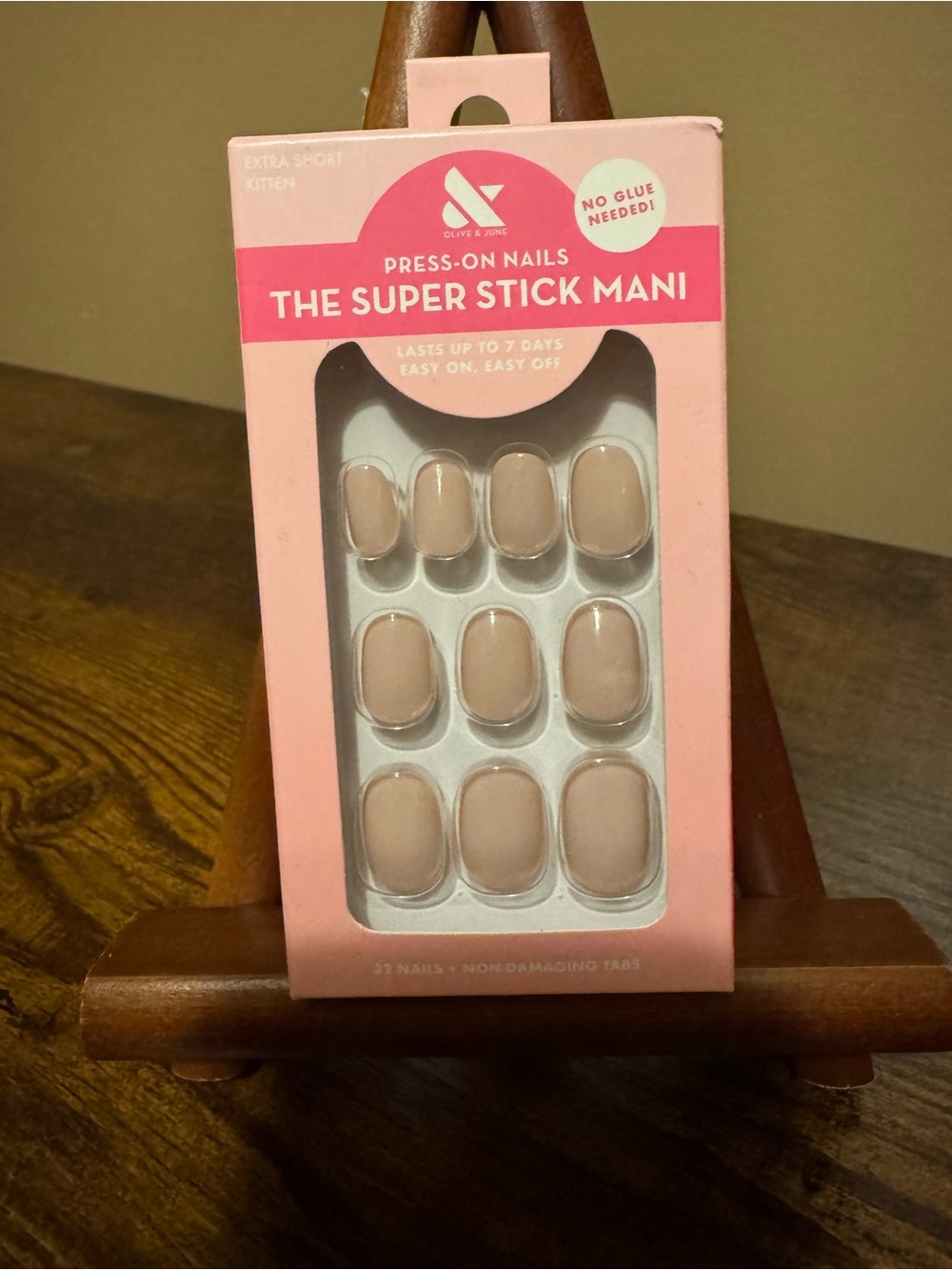 Kiss Press-On Nails - Soft Pink Beige Kitten
